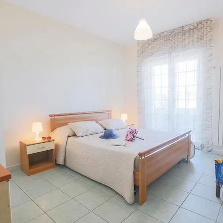 Marine B09 Silvi Apartament