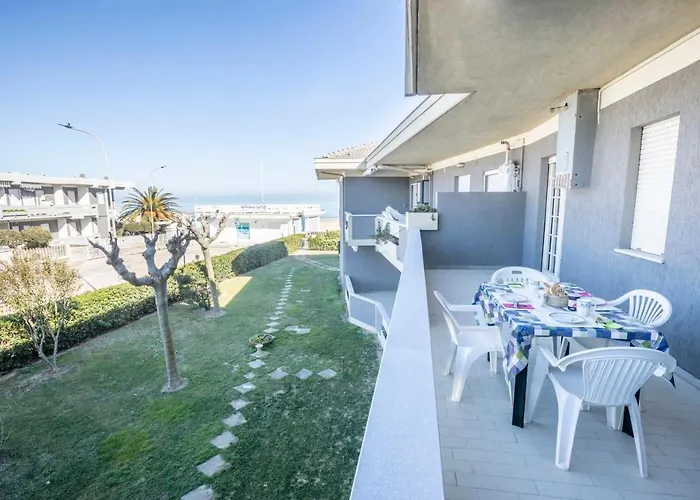 Apartment Marine B09 Silvi *